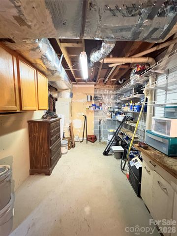 214 Fallingwood Circle, Gastonia, NC 28056