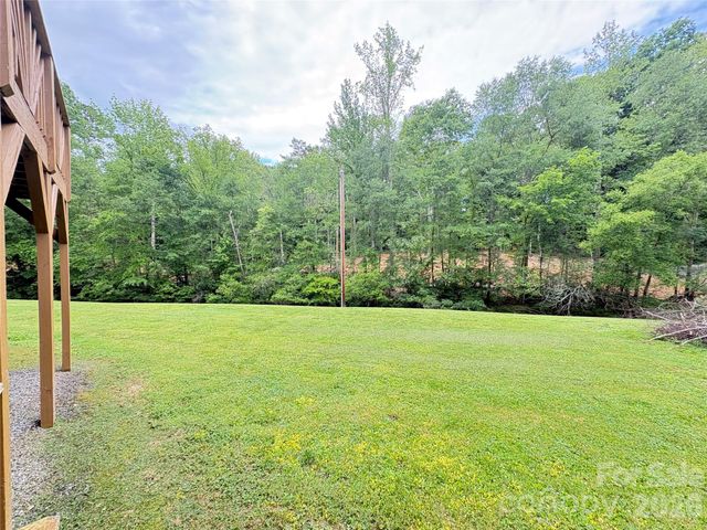 214 Fallingwood Circle, Gastonia, NC 28056