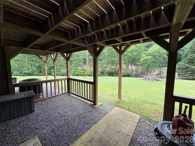 214 Fallingwood Circle, Gastonia, NC 28056