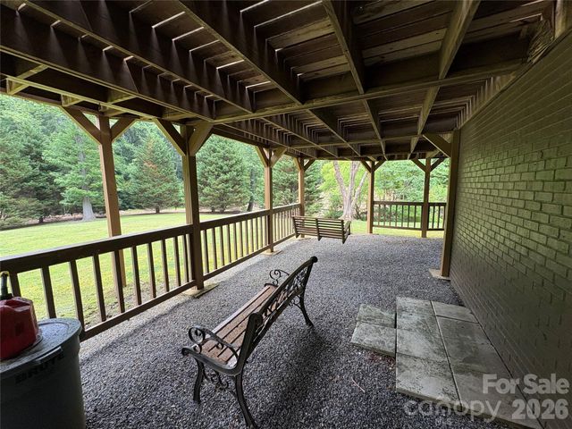 214 Fallingwood Circle, Gastonia, NC 28056