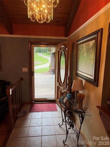 214 Fallingwood Circle, Gastonia, NC 28056