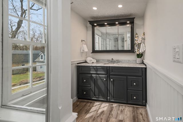 371 Wilton Road West, Ridgefield, CT 06877