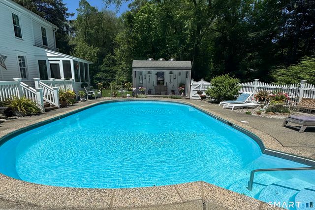 371 Wilton Road West, Ridgefield, CT 06877