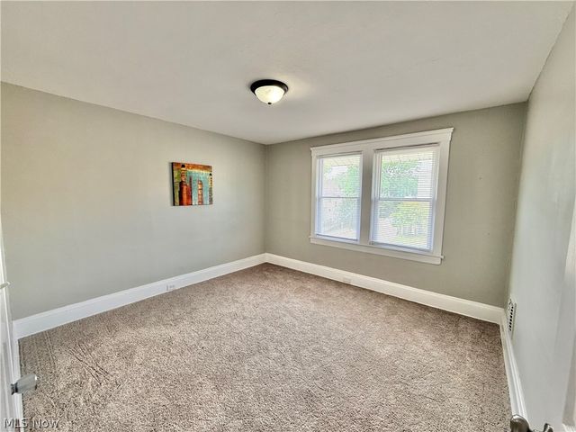 3393 98th Street, Cleveland, OH 44102