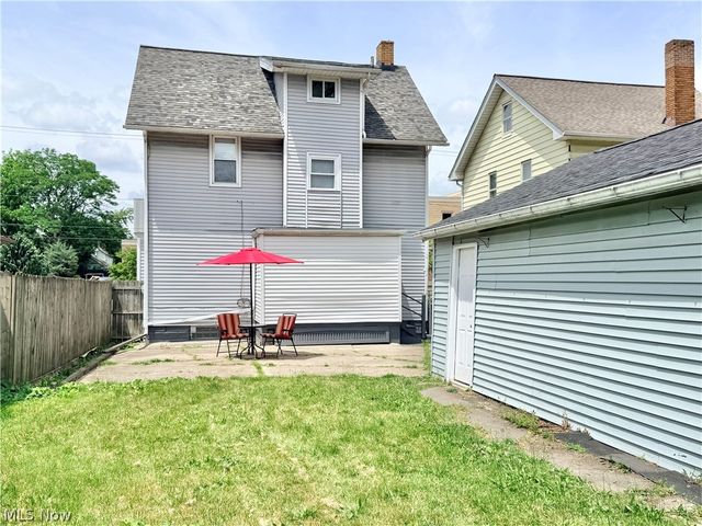 3393 98th Street, Cleveland, OH 44102