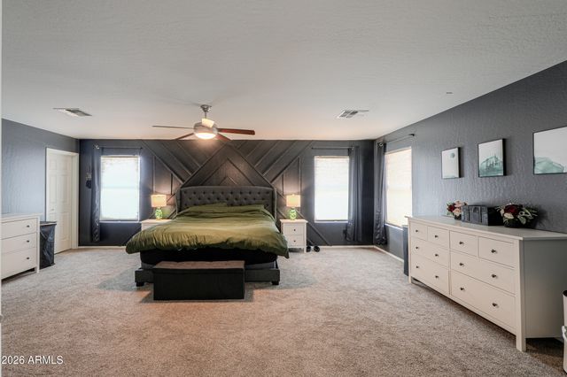 731 E REFLECTION Place, Chandler, AZ 85286