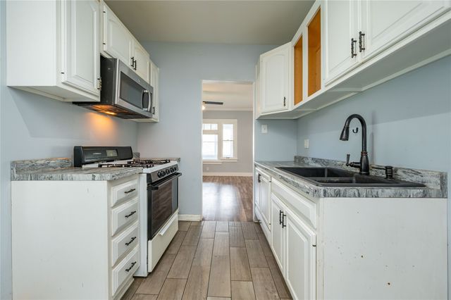 3118 1st Street, Des Moines, IA 50313