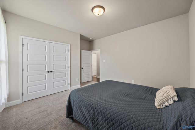 131 Kambry Grove Drive, Huntsville, AL 35811