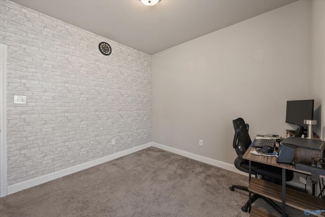 131 Kambry Grove Drive, Huntsville, AL 35811