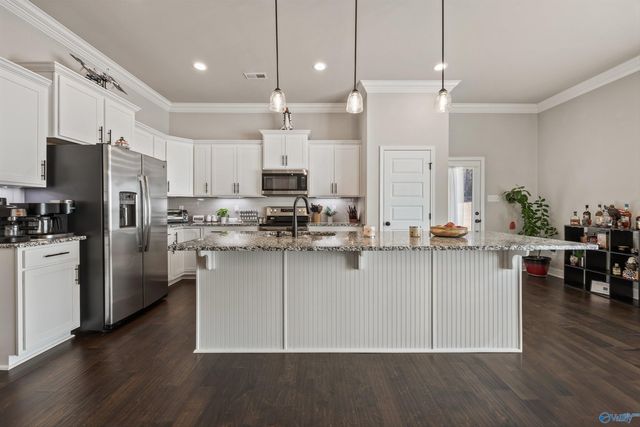 131 Kambry Grove Drive, Huntsville, AL 35811