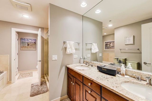 310 S Michigan Avenue 1700, Chicago, IL 60604