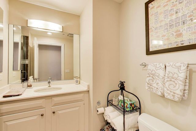 310 S Michigan Avenue 1700, Chicago, IL 60604