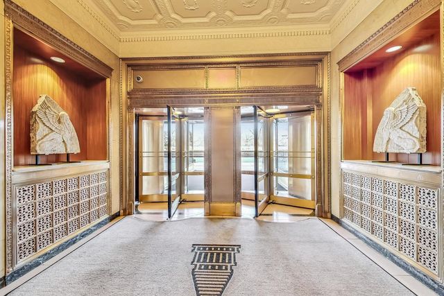 310 S Michigan Avenue 1700, Chicago, IL 60604