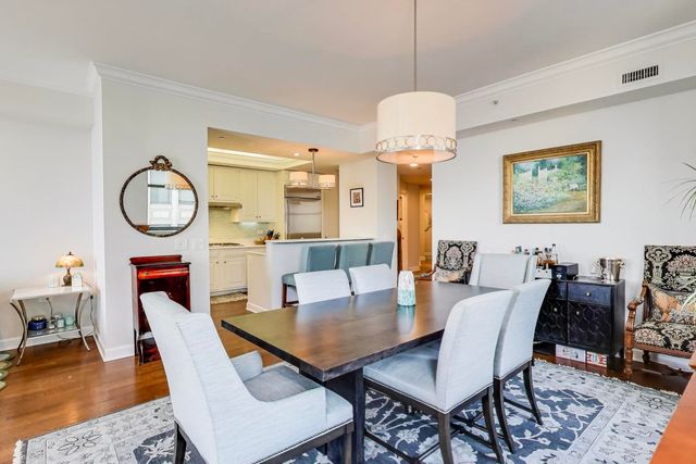 310 S Michigan Avenue 1700, Chicago, IL 60604