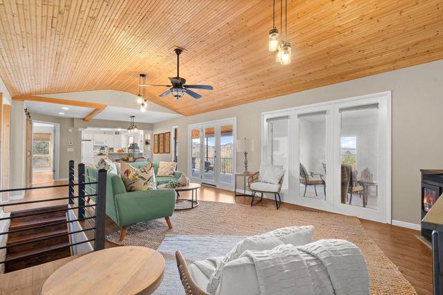 3892 Joe Bald Road, Kimberling City, MO 65686