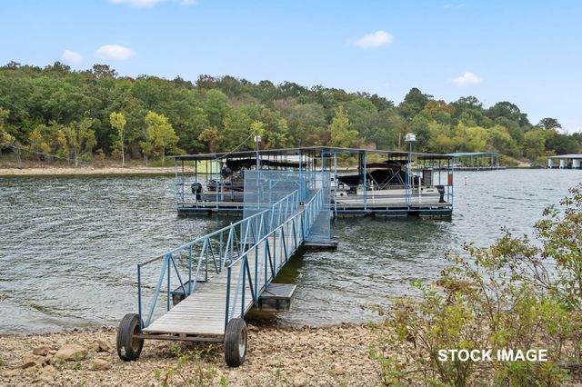 3892 Joe Bald Road, Kimberling City, MO 65686