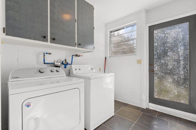 3892 Joe Bald Road, Kimberling City, MO 65686