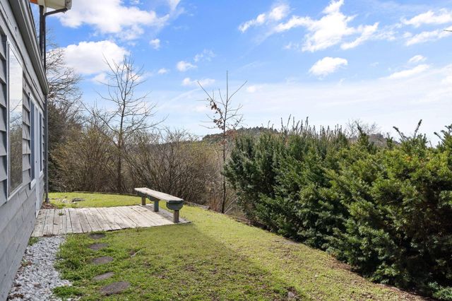 3892 Joe Bald Road, Kimberling City, MO 65686