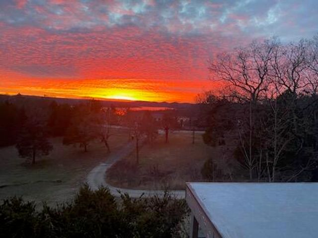 3892 Joe Bald Road, Kimberling City, MO 65686