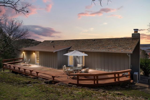 3892 Joe Bald Road, Kimberling City, MO 65686