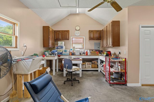 213 Greenlawn Drive, Meridianville, AL 35759