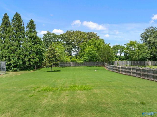 213 Greenlawn Drive, Meridianville, AL 35759