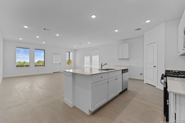 14926 Taradeau, San Antonio, TX 78254