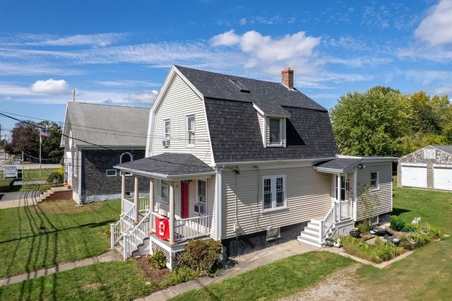 1261 Gar Hwy, Swansea, MA 02777