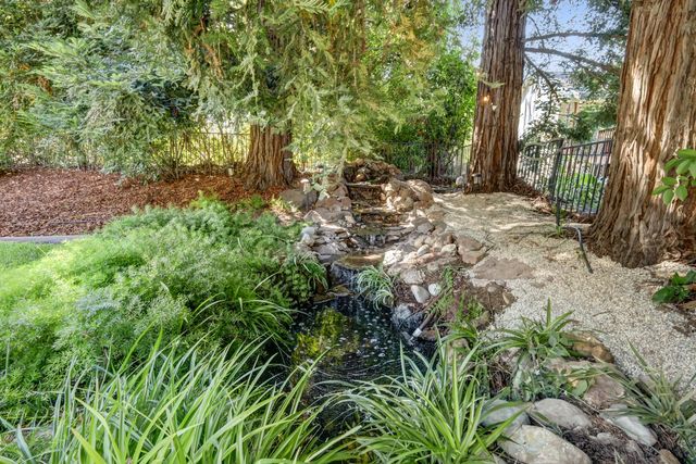 15013 Guadalupe Dr, Sloughhouse, CA 95683
