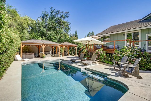 15013 Guadalupe Dr, Sloughhouse, CA 95683