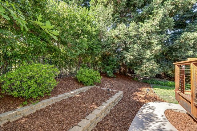 15013 Guadalupe Dr, Sloughhouse, CA 95683