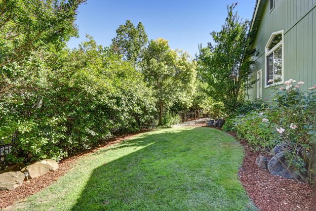 15013 Guadalupe Dr, Sloughhouse, CA 95683