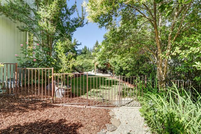 15013 Guadalupe Dr, Sloughhouse, CA 95683
