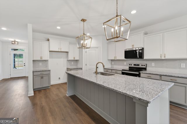 28 CORETTA Court, Winder, GA 30680