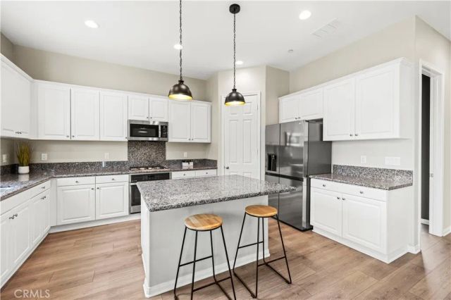 27422 Pioneer Court, Valencia, CA 91381