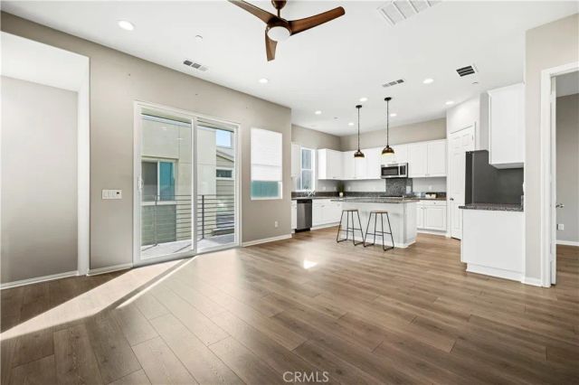 27422 Pioneer Court, Valencia, CA 91381