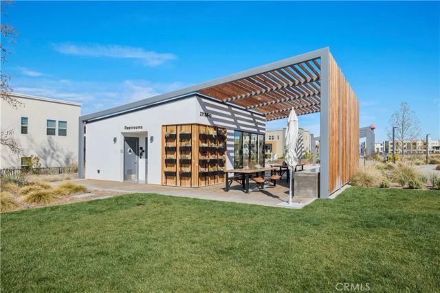 27422 Pioneer Court, Valencia, CA 91381