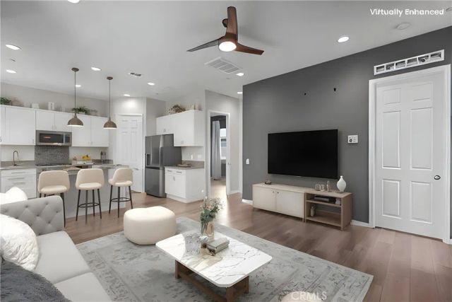 27422 Pioneer Court, Valencia, CA 91381