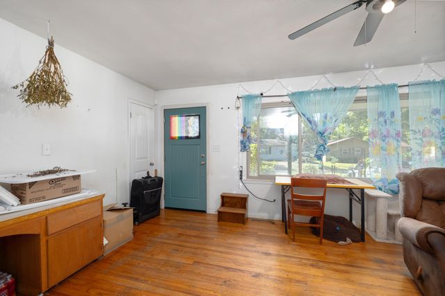 1503 W Broadmoor Street, Springfield, MO 65807