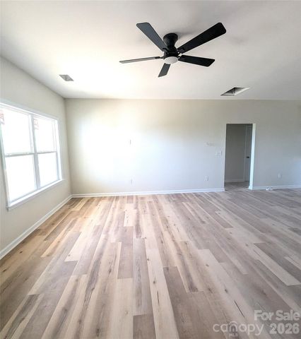 38068 Porter Road, Albemarle, NC 28001