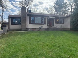 1521 Roosevelt Street, Ypsilanti, MI 48197