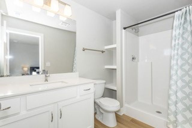 626 NE Hunter Drive, Ankeny, IA 50021