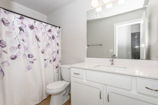 626 NE Hunter Drive, Ankeny, IA 50021