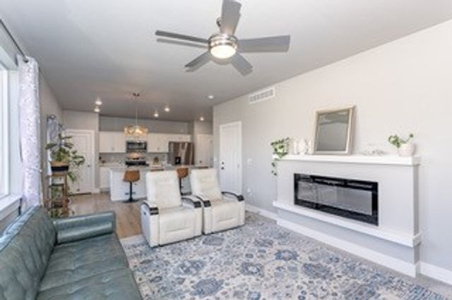 626 NE Hunter Drive, Ankeny, IA 50021