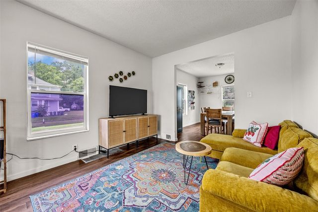 1500 Bever Avenue SE, Cedar Rapids, IA 52403