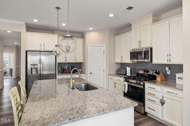 165 Carbone Lane, Clayton, NC 27527