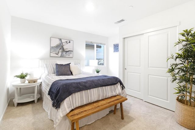 1471 Gwinnett St, Lincoln, CA 95648