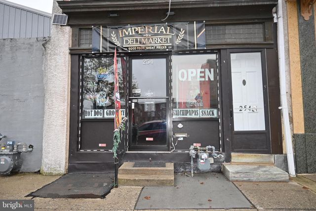 254 E MAIN ST, Norristown, PA 19401
