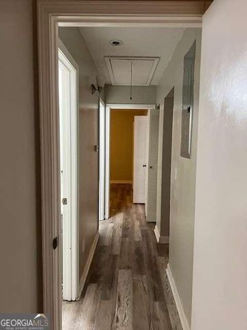 192 Kimberly Way SW 192, Marietta, GA 30064