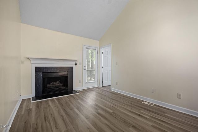 1627 Oakland Hills Way, Raleigh, NC 27604